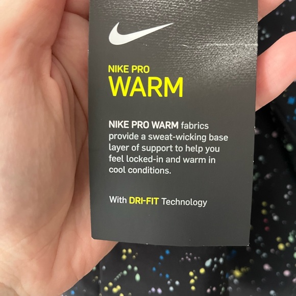 NWT girl’s Nike long sleeve shirt - Picture 4 of 5